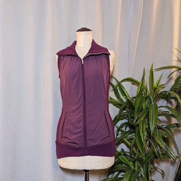 Lululemon Running Vest Run Won't Stop Purple Pockets Size 2 - Picture 3 of 10